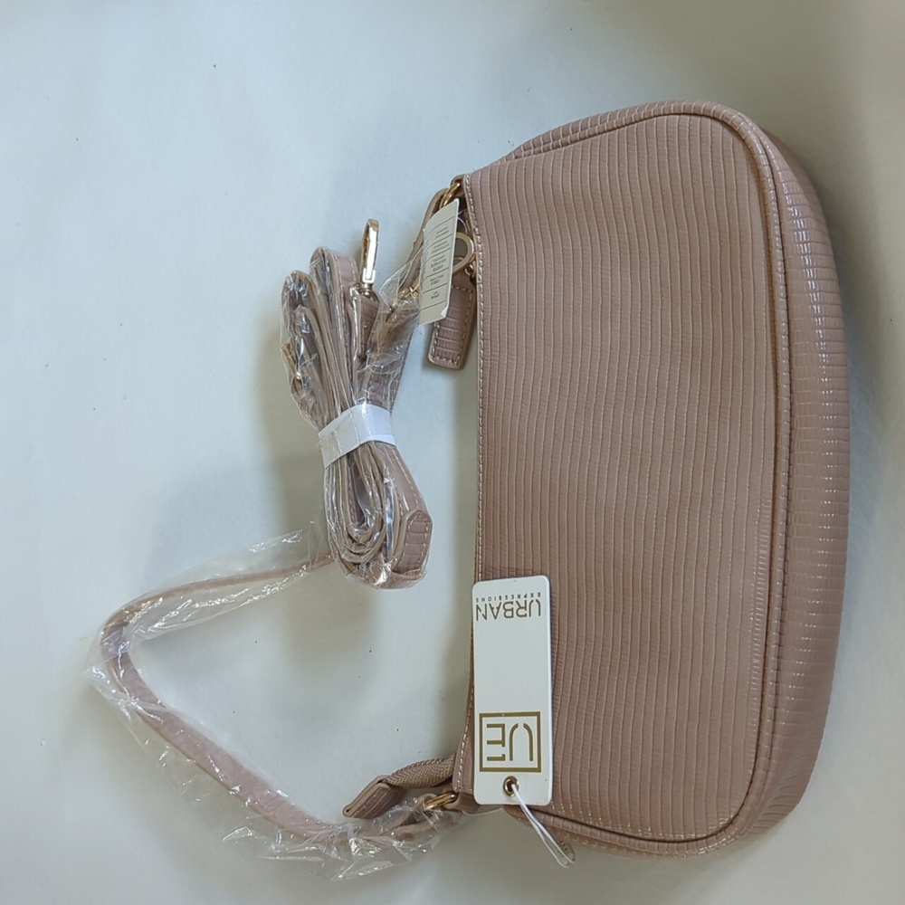 Nwt urban expressions shoulder bag